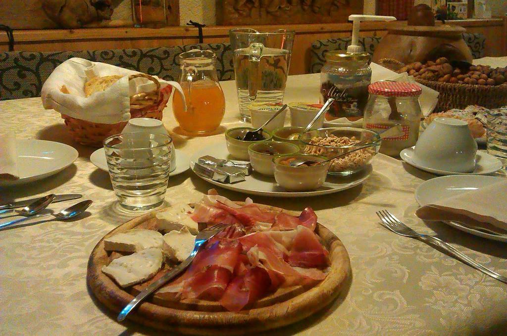 B&B Villa Ca'Praja Daone Bagian luar foto